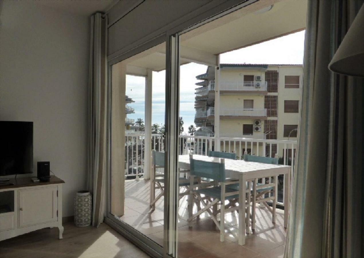 Mont-Roig Apartment Cambrils Bagian luar foto